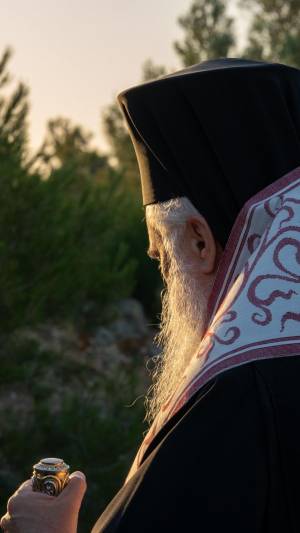 IMG-77010c1d530f6d3375efdf95d19a4935-V_original